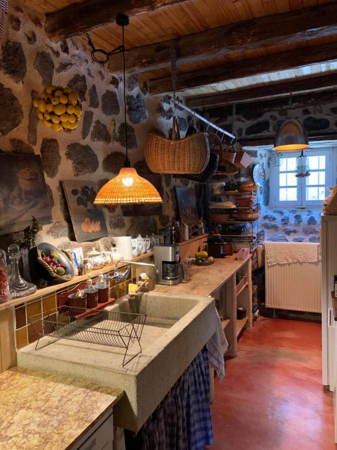 Le Potala Acomodação com café da manhã Le Bouchet-Saint-Nicolas Exterior foto